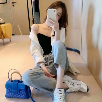 燃烧女子的肖像海报
